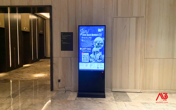 Ưu điểm của Màn hình Quảng cáo Chân Đứng