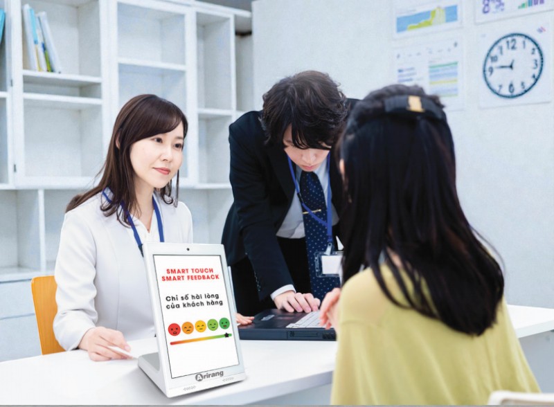 Màn Hình Đánh Giá Mức Độ Hài Lòng